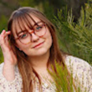 Meet your Posher, Abby